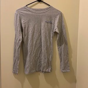 Women’s salt life long sleeve grey tee shirt! 💙🐟